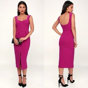 NWT Elliatt City Magenta Midi Dress